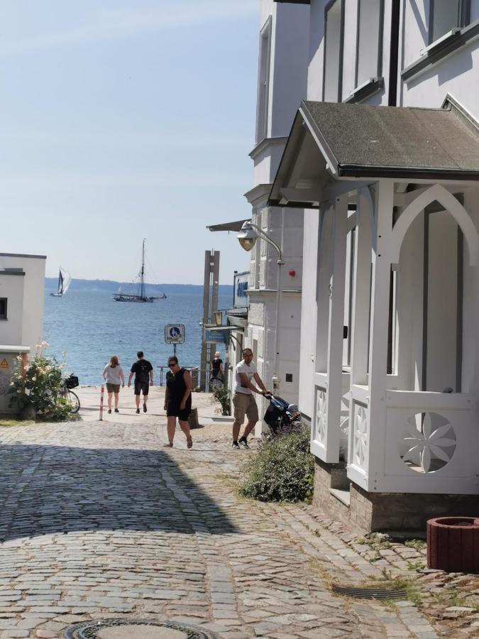Homelig Altstadt Ferienwohnungen Зассніц Екстер'єр фото
